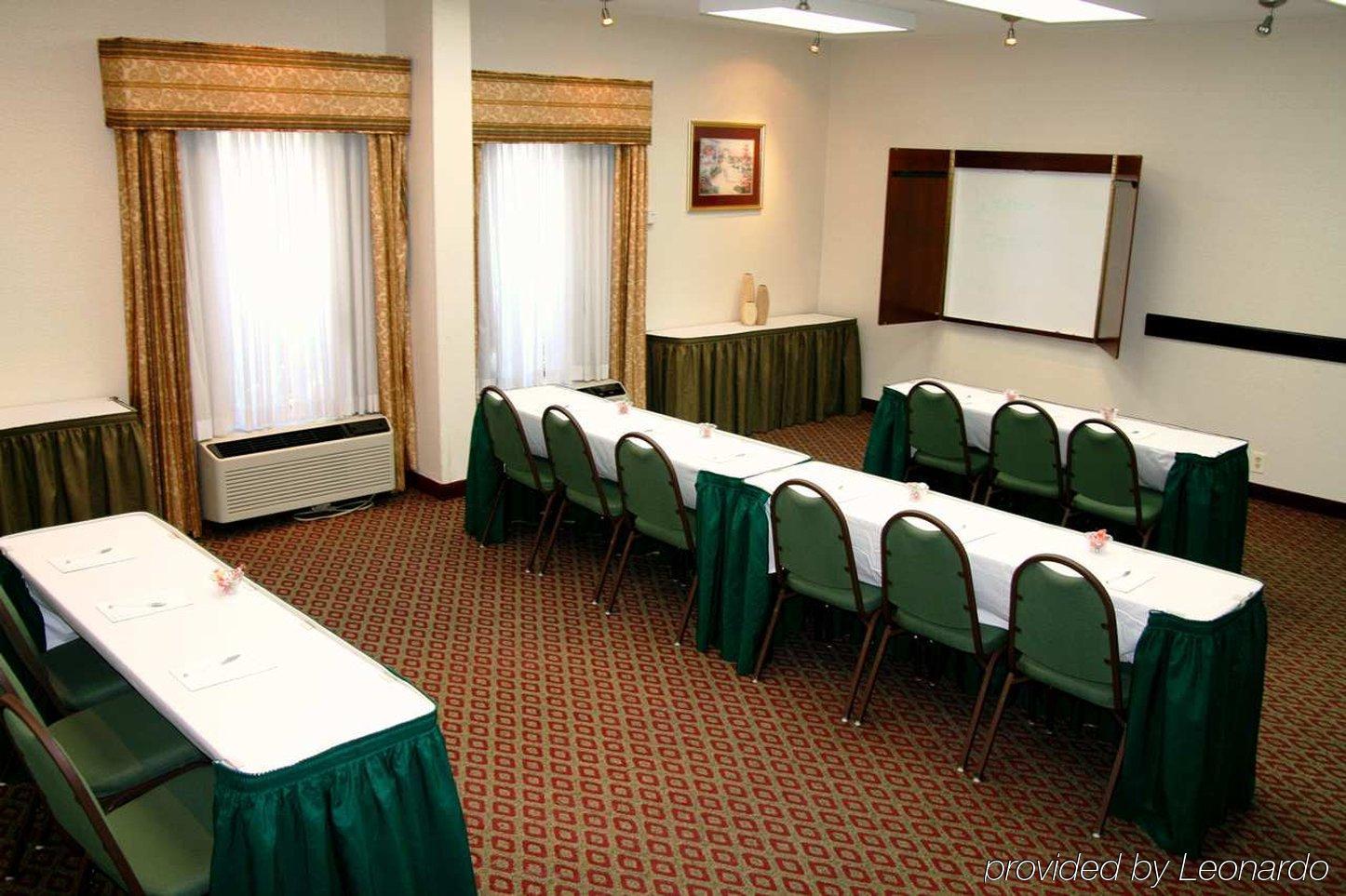 Rome Inn And Suites ธุรกิจ รูปภาพ