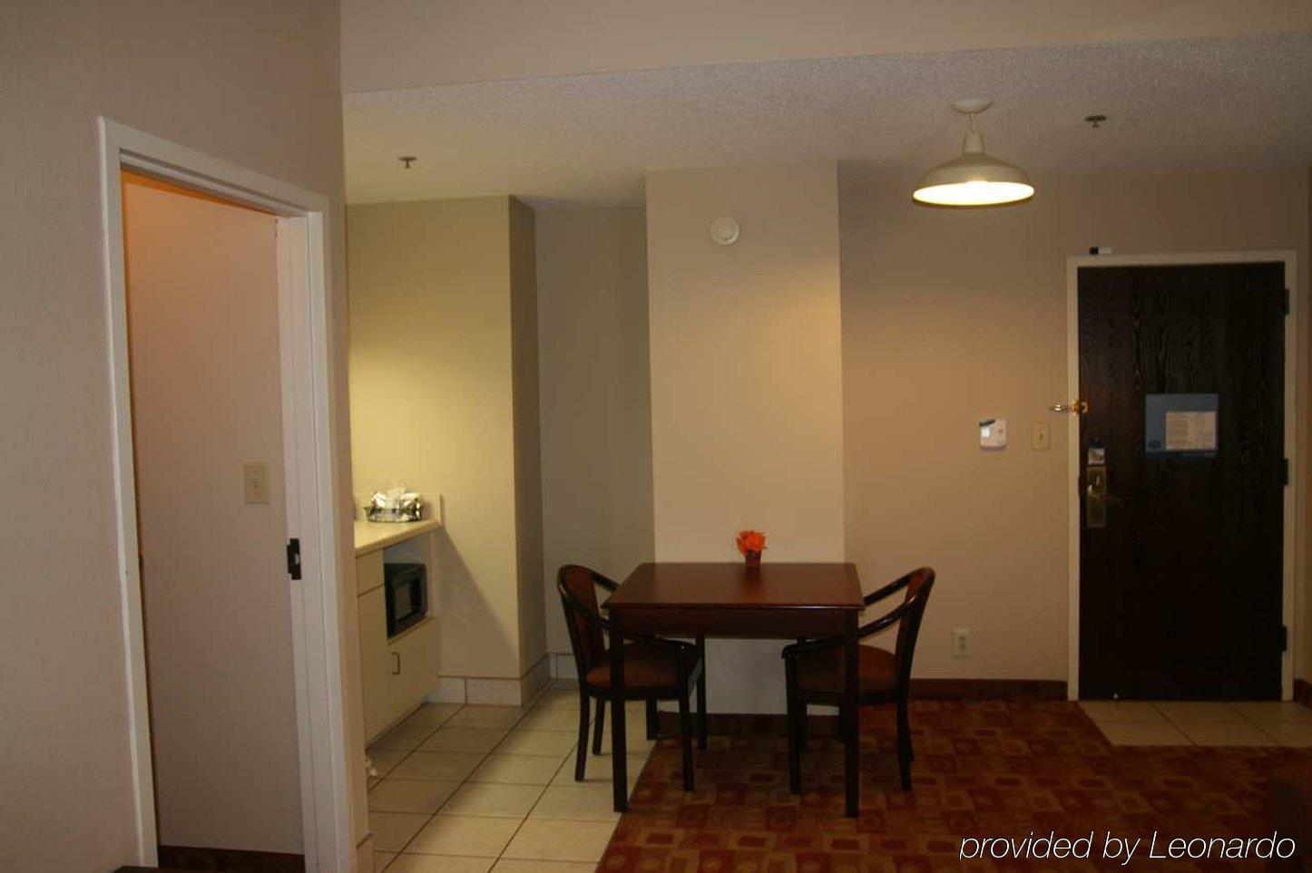 Rome Inn And Suites ห้อง รูปภาพ